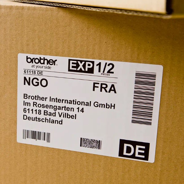 Brother Labels 62mm x 100mm - Shipping Labels DK11202 - 300 Labels Per Pack
