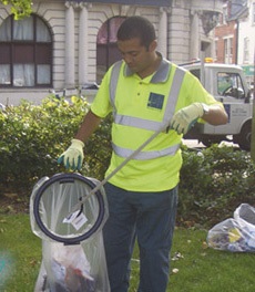 Economy Litter Picker / Reaching Aid - 1x Per Pack