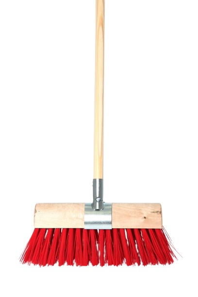13" Stiff Yard Brush Red - 1.35m Wooden Handle with Brace - 1x Per Pack