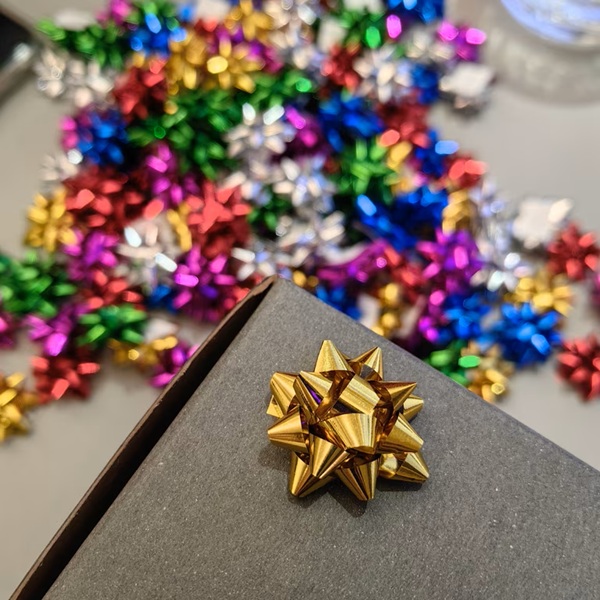 Star Metallic Bows - 50mm  - 10x Per Pack